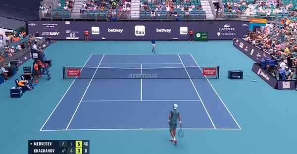 2023y04m01d_220138588