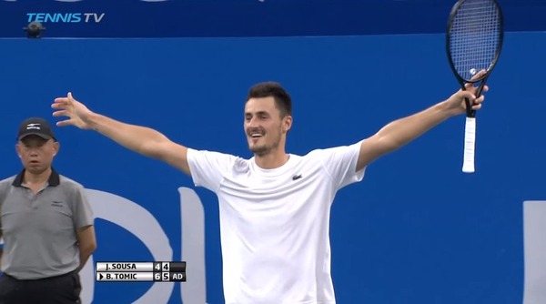 2018y09m29d_210342765