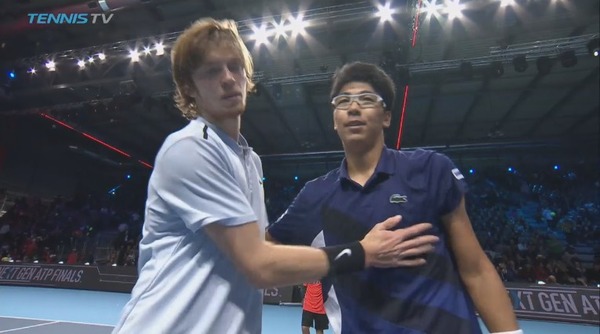 2017y11m12d_193034413