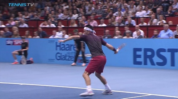 2018y10m27d_220137983