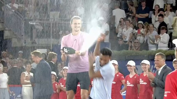 2024y07m23d_122719827