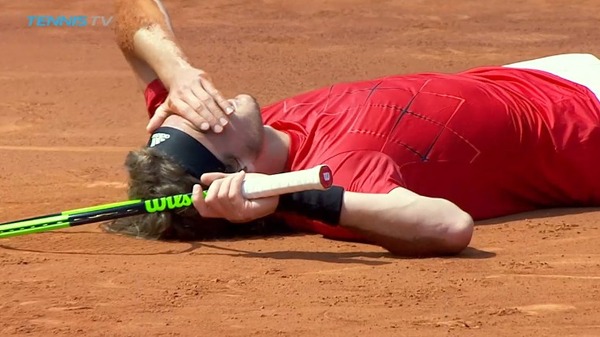 2018y04m29d_150339718