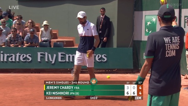 2017y06m01d_214815512