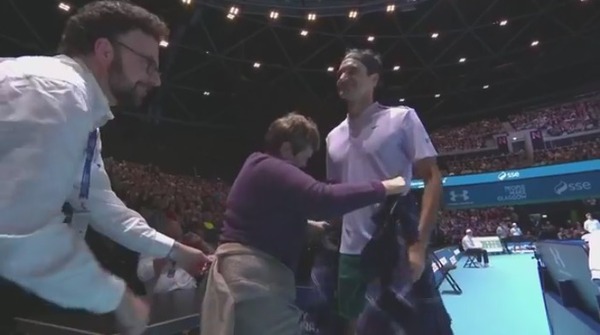 2017y11m09d_202937005