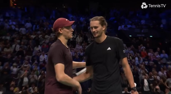 シナーが次世代王者ズベレフに6-0,6-1で勝利しパリ決勝へ！！どーすんだよこの化け物…