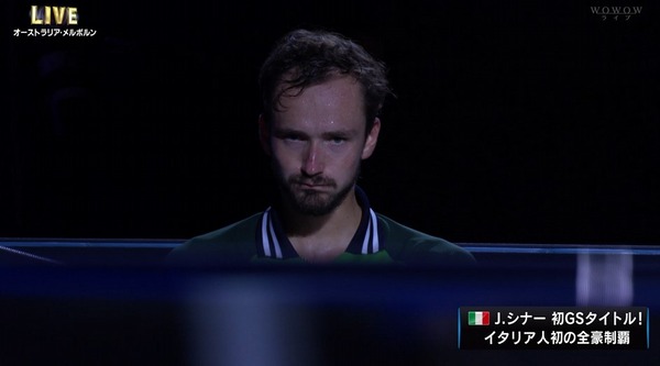 【悲報】メドベージェフ、また２セットアップから敗れる…