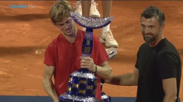 2017y07m24d_172424400