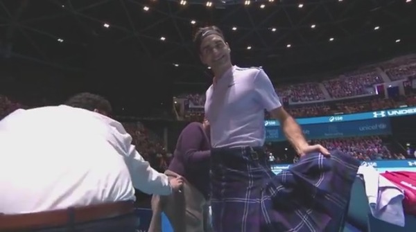 2017y11m09d_203001771