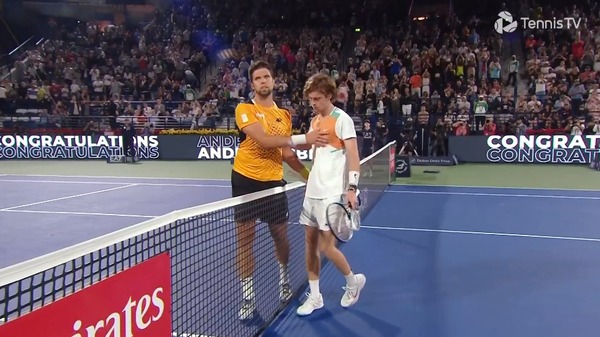 2022y02m27d_224110243