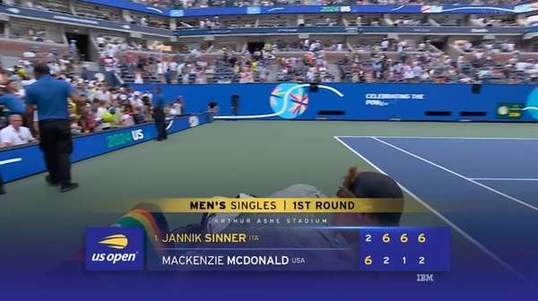 【朗報】シナー、マクドナルド下し無事全米オープン初戦突破！！