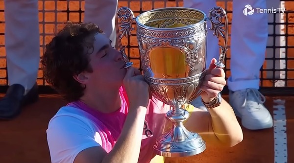 【速報】18歳フォンセカ、地元セルンドロ下し初のツアー優勝！！「本物」か…！？