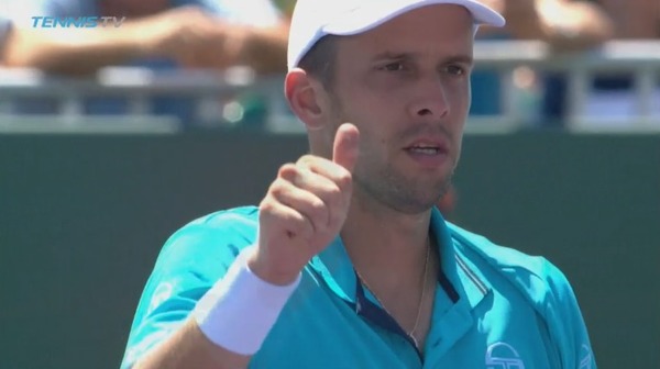 2017y03m28d_215812730