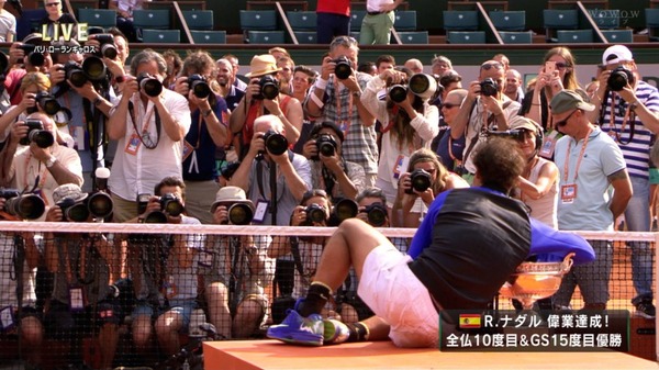 2017y06m12d_005254562