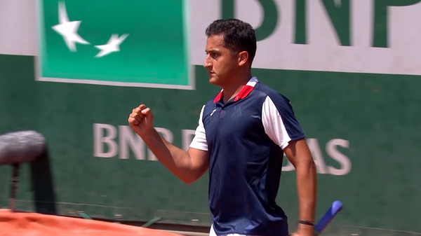 2017y12m16d_172946432