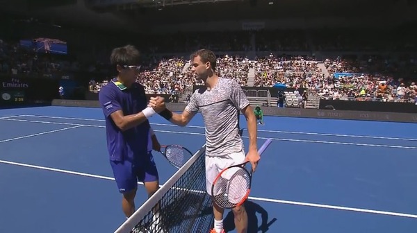 2017y01m19d_233021890