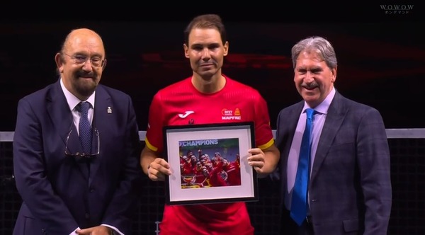 ラファエル・ナダル、現役最後の試合終了！お疲れさまでした…(´；ω；`)