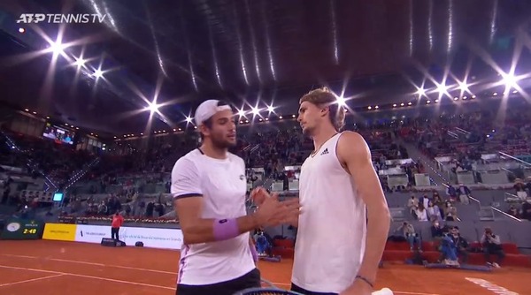 2021y05m11d_012029990