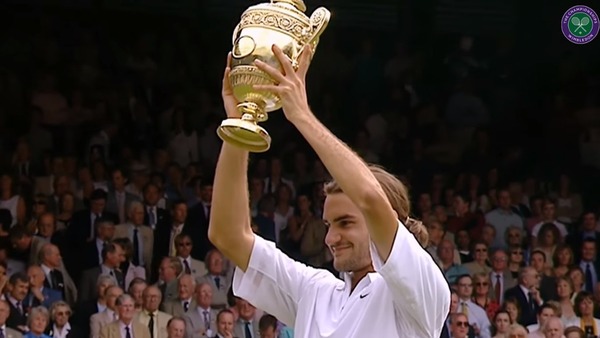 2018y02m19d_221435054