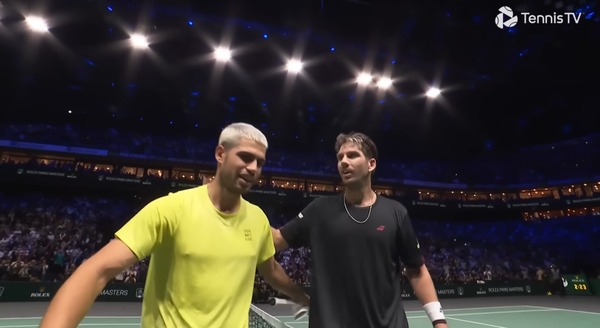 【悲報】アルカラス、まさかのパリマスターズ初戦敗退！！「コートが遅すぎる」