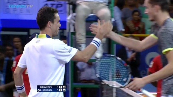 2017y01m09d_090340582