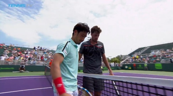 2018y03m22d_220541700