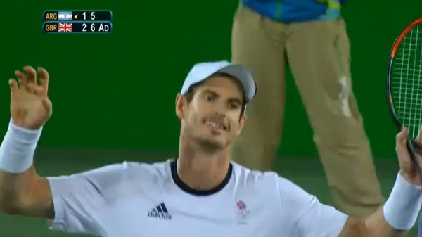 2016y08m16d_001348831