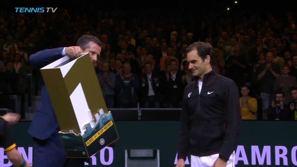 2018y02m17d_133558039