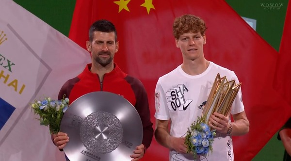 1位シナーがジョコビッチ下し上海マスターズ初優勝！！今季ツアー7勝目！！ハードコートでは無敵！？