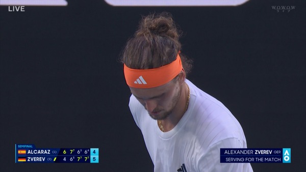 ズベレフはなんでアルカラスに負けたんだ？あと1ゲームだったのに…