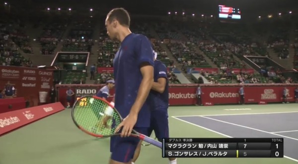 2017y10m08d_111137395