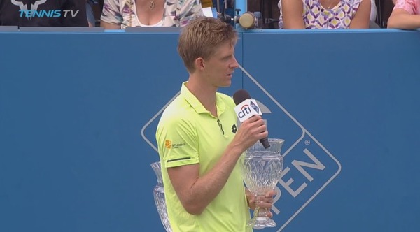 2017y08m07d_220532743