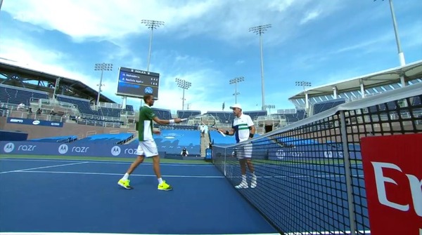 2020y08m27d_072325931