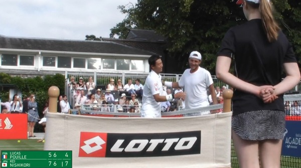 2019y06m27d_011417489