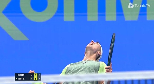 2024y02m23d_203348839