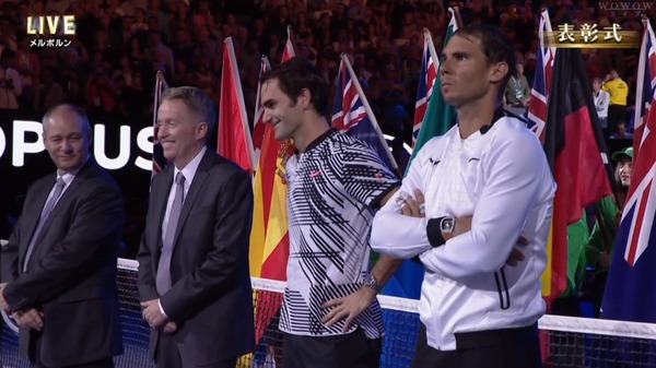 2017y01m29d_212123782