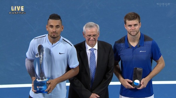 2018y01m07d_193435083