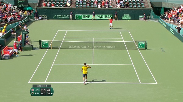 2017y09m18d_141227076