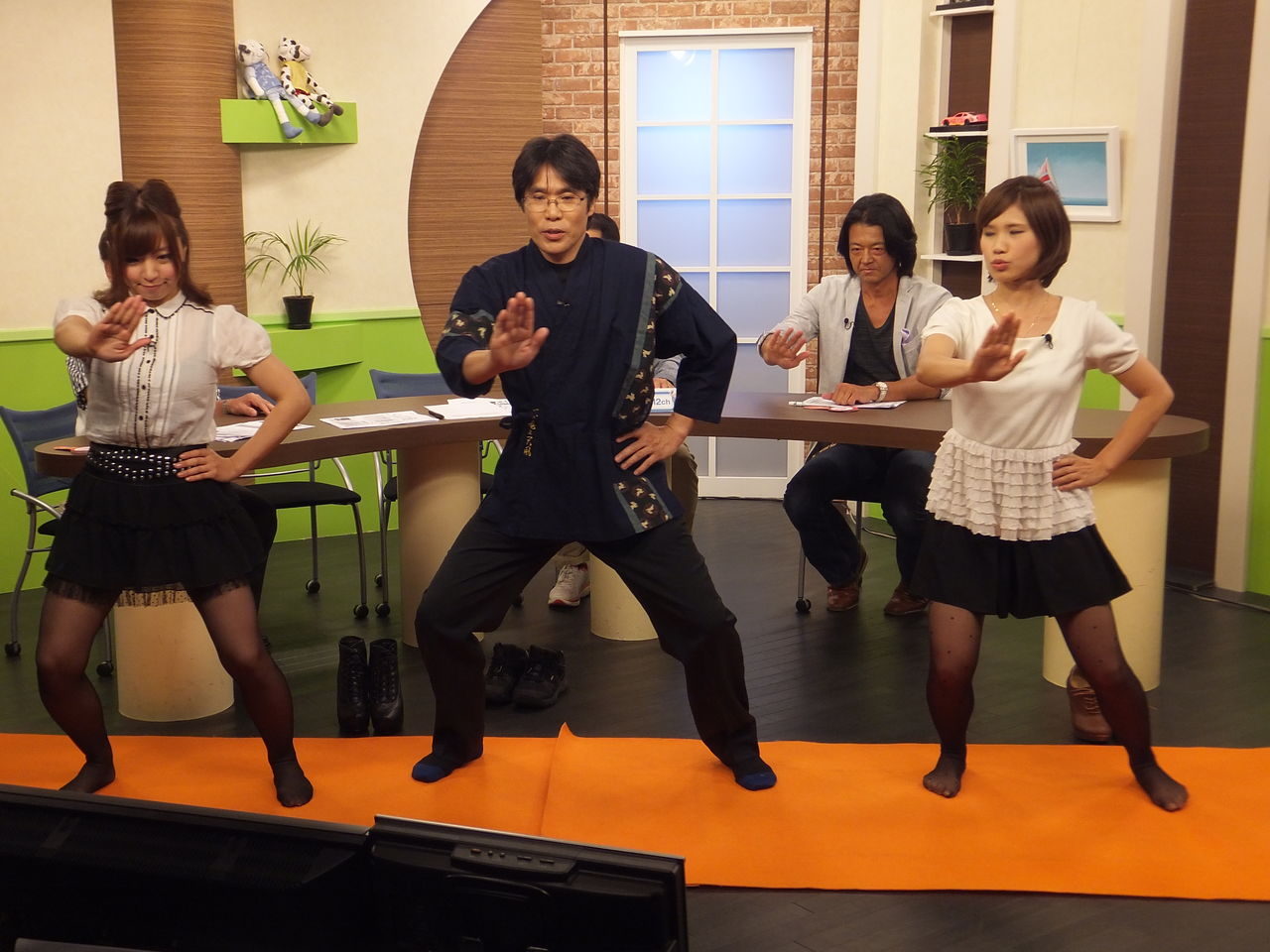 ８時です 生放送 出演 書道家 宮田天風の世直し 世遊び塾