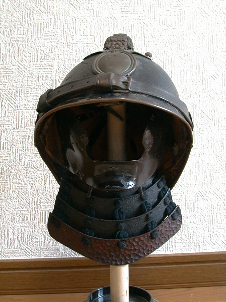 ドイツの兜 ピッケルハウベ 自衛隊ファン日記