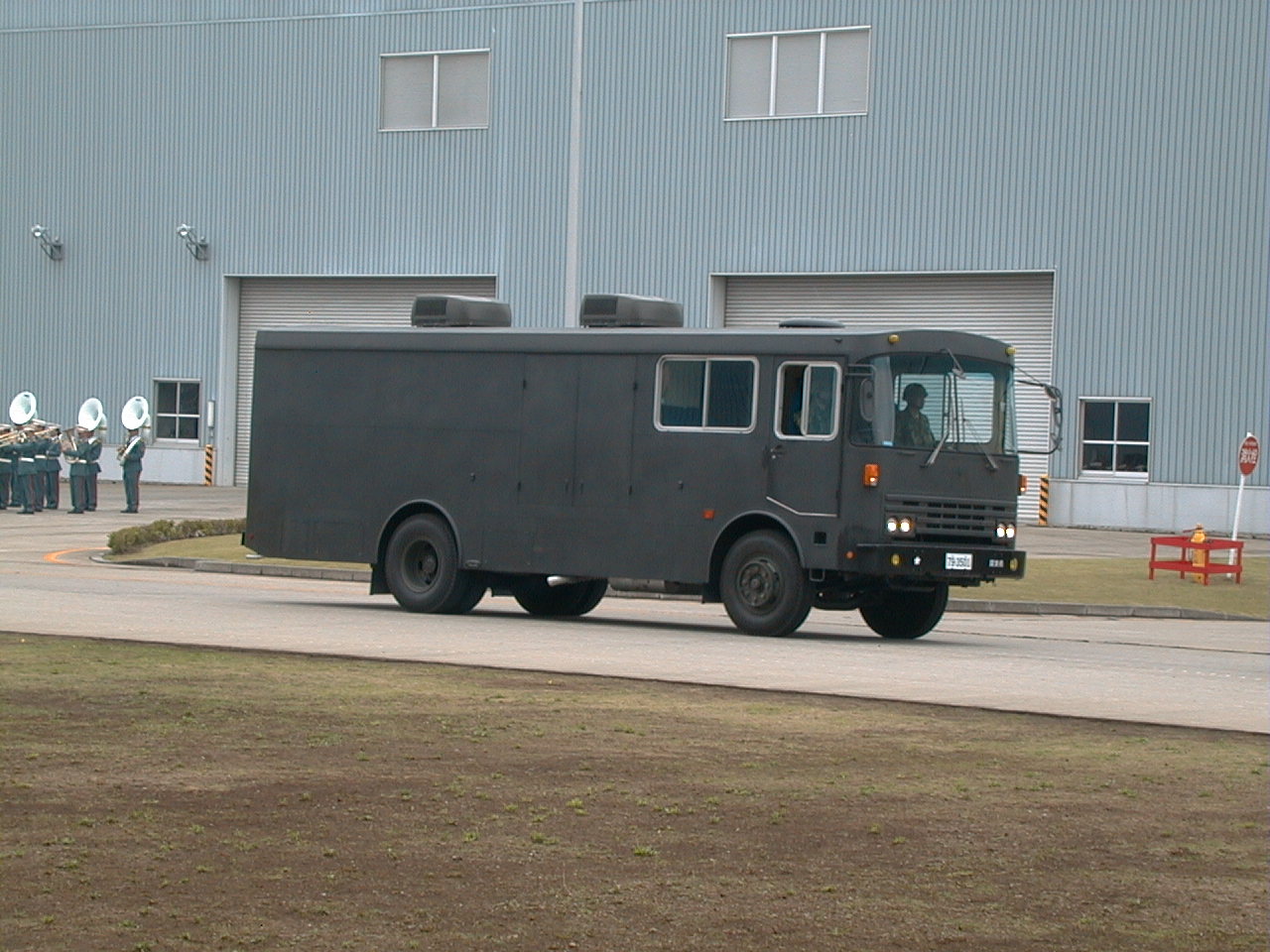 自衛官護送車 自衛隊ファン日記