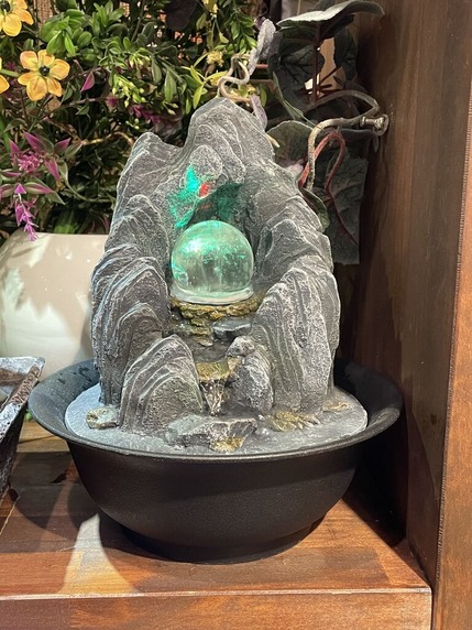 財運を招く風水噴水１「龍穴噴水」
