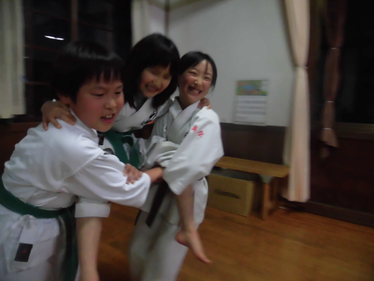 罰ゲームは おみこしわっしょい 剛柔流空手道 天真会