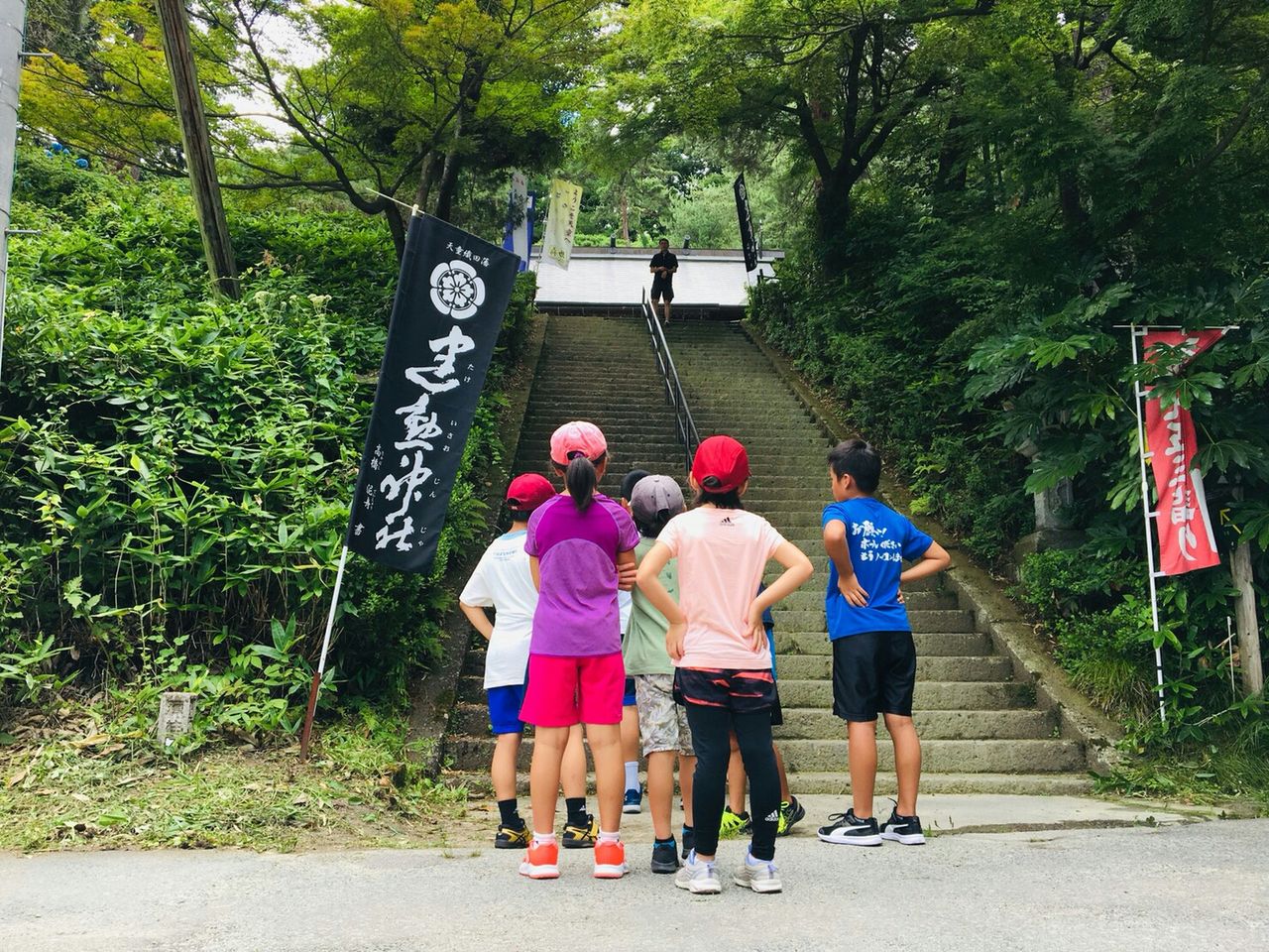 舞鶴山階段ダッシュ 天童市スキースポーツ少年団 舞鶴山階段ダッシュ 天童市スキースポーツ少年団