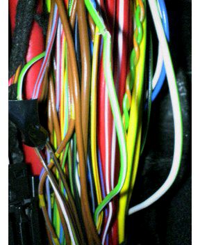 車速パルス Bmw E90 と共に