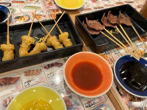 焼き鳥　秋吉