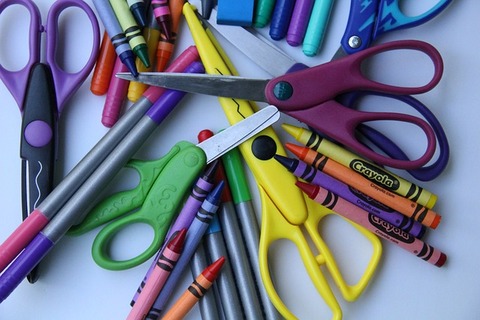 school-supplies-gf289ade6f_640