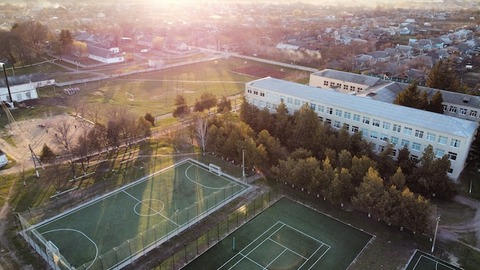 maxim-ivanov-9M9VYzjHYB8-unsplash