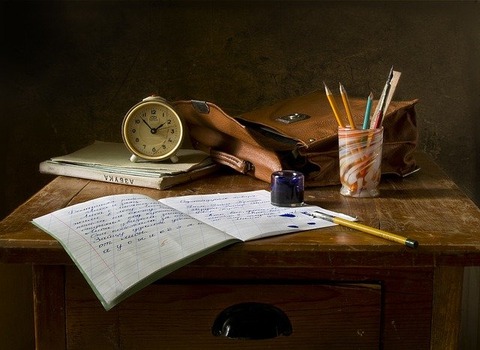 school-work-gb1b93c5d1_640