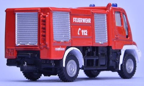 ウニモグ消防車 (3)