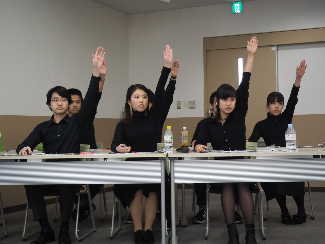 寺地ゼミ・同志社大学植田ゼミナール合同ディベート大会・秋学期サブゼミ打ち上げ・商学演習ディベート大会・東京金融見学会・東京OBOG会・証券ゼミナール大会  : Prof. Takashi Terachi Seminar